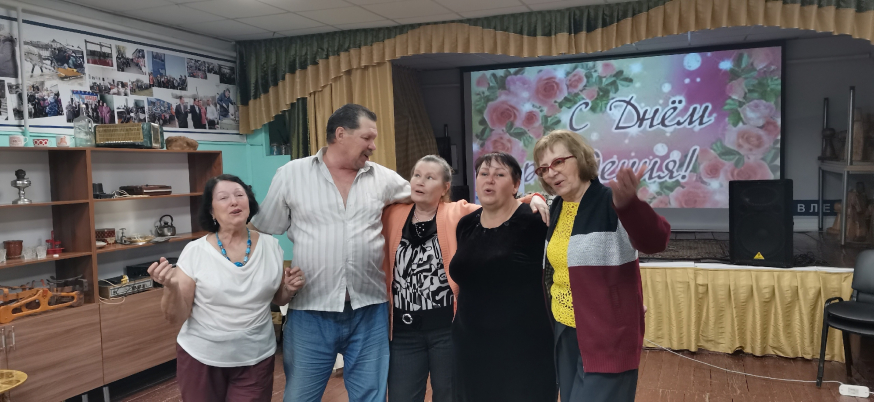 День апрельского именинника!