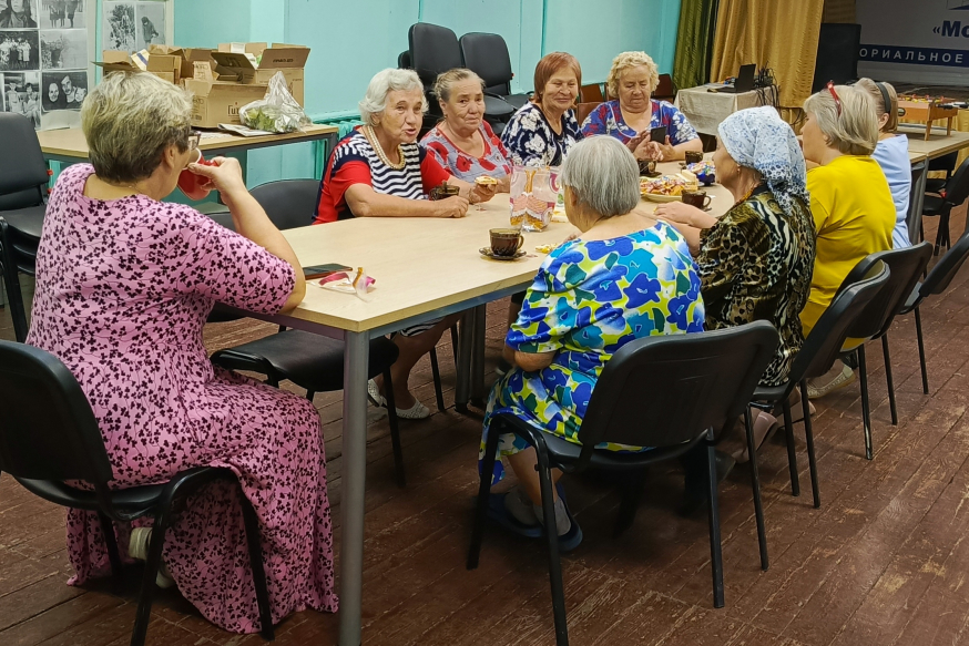 Традиционные соседские посиделки в клубе ТОС &quot;Мостовая Слобода&quot;.