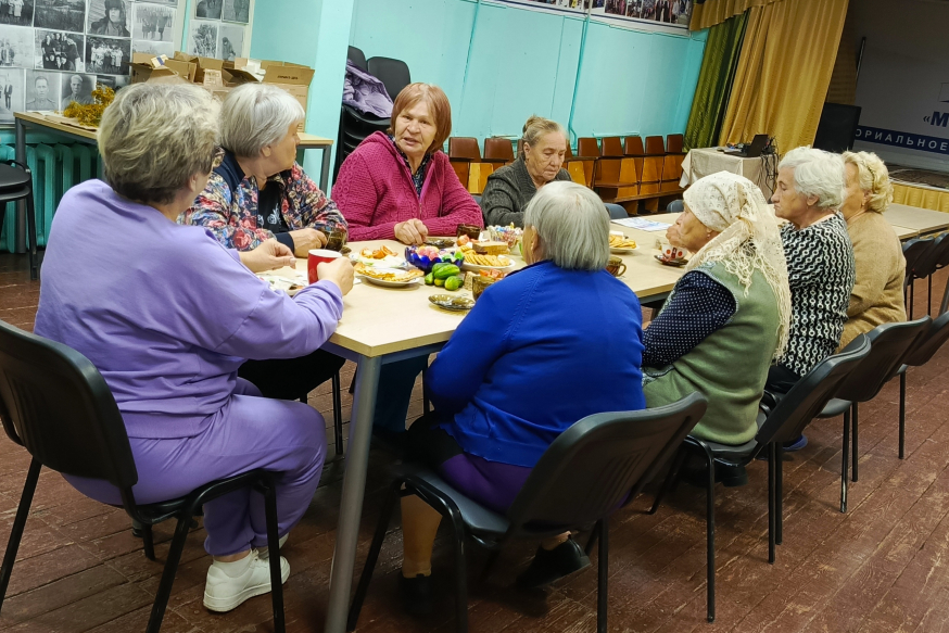 В клубе ТОС &quot;Мостовая Слобода&quot; прошли традиционные соседские посиделки.