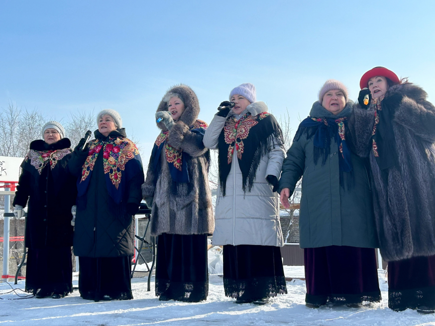 Кто сегодня согрел нас на льду? 